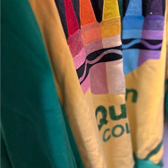 Queen of sparkles Queen Colors Rainbow Crayon Graphic Sweatshirt - Picture 13 of 13